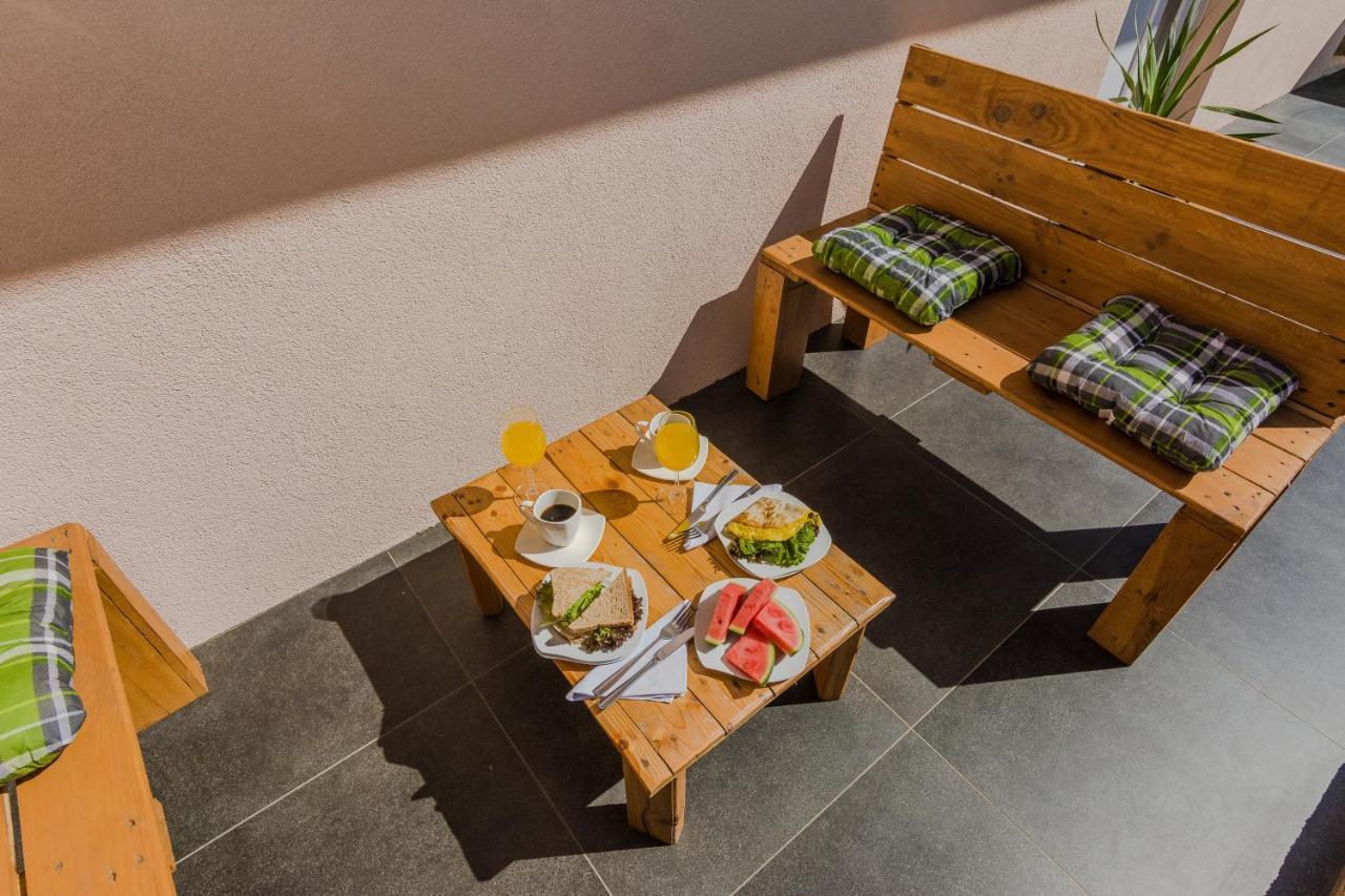 Lovely Apartment M&K In Peaceful Area - 자다르 외부 사진
